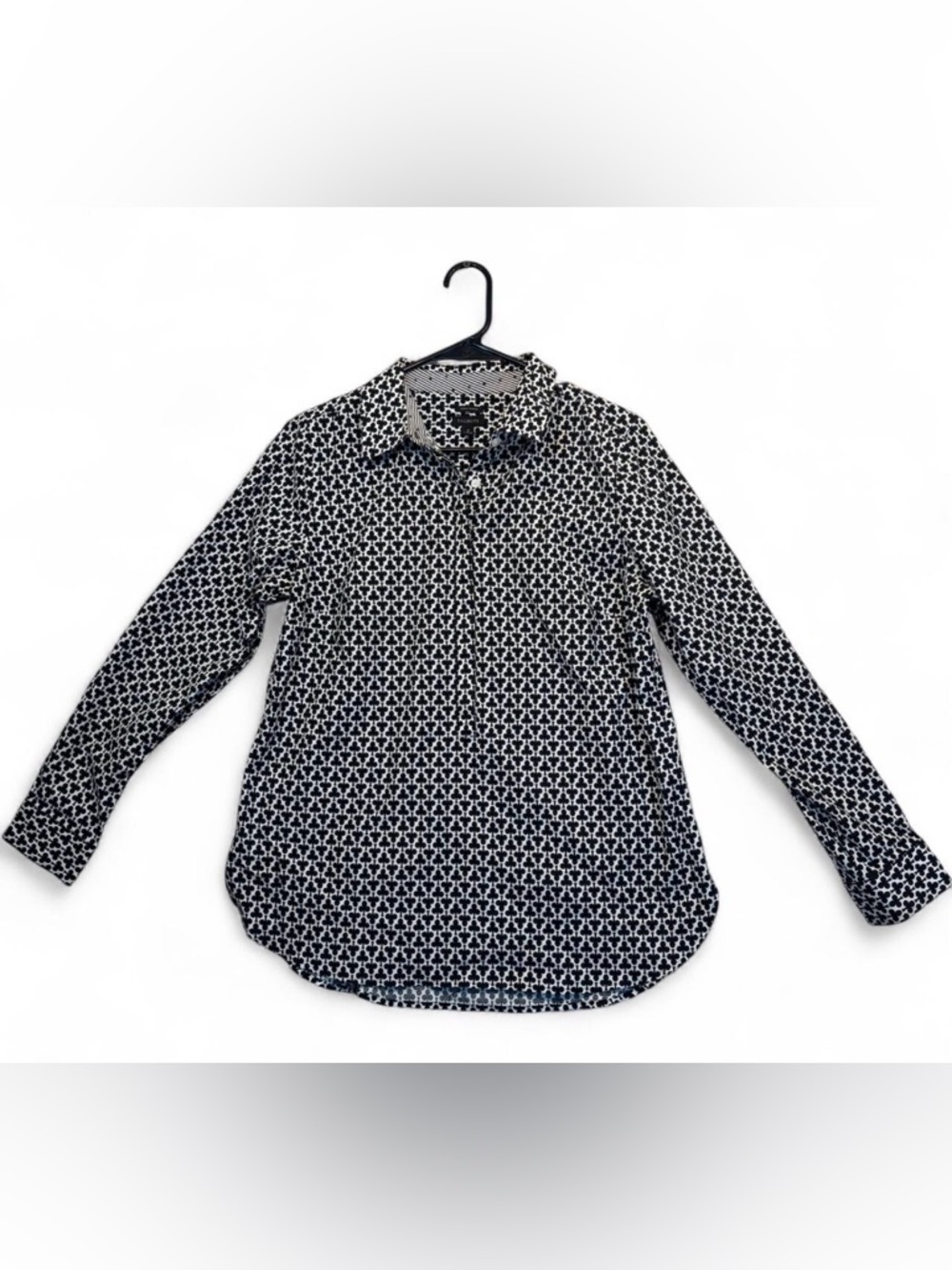 Talbots Black and White Club-Pattern Button-Up Shirt